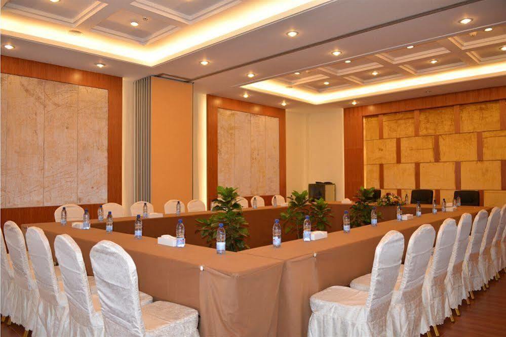 Golden Peacock Resort Hotel Beira Dış mekan fotoğraf